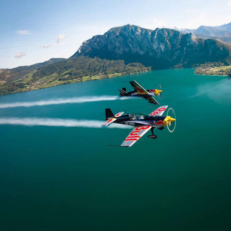 THE FLYING BULLS  - Goldfinger Official Tudor Jeweler - St. Martin St. Marteen St. Barthelémy - Caribbean