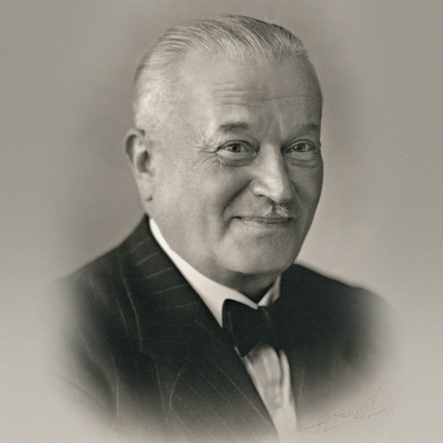 HISTORY - Goldfinger Official Tudor Jeweler - St. Martin St. Marteen St. Barthelémy - Caribbean