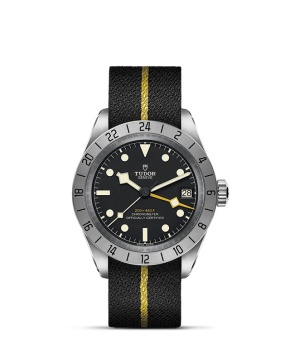 TUDOR Black Bay Pro - Goldfinger