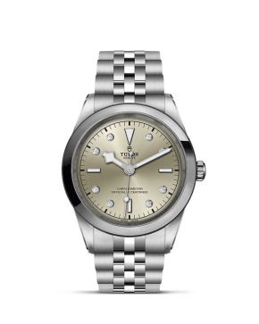 TUDOR Black Bay One - Goldfinger