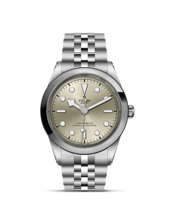 TUDOR Black Bay One - Goldfinger