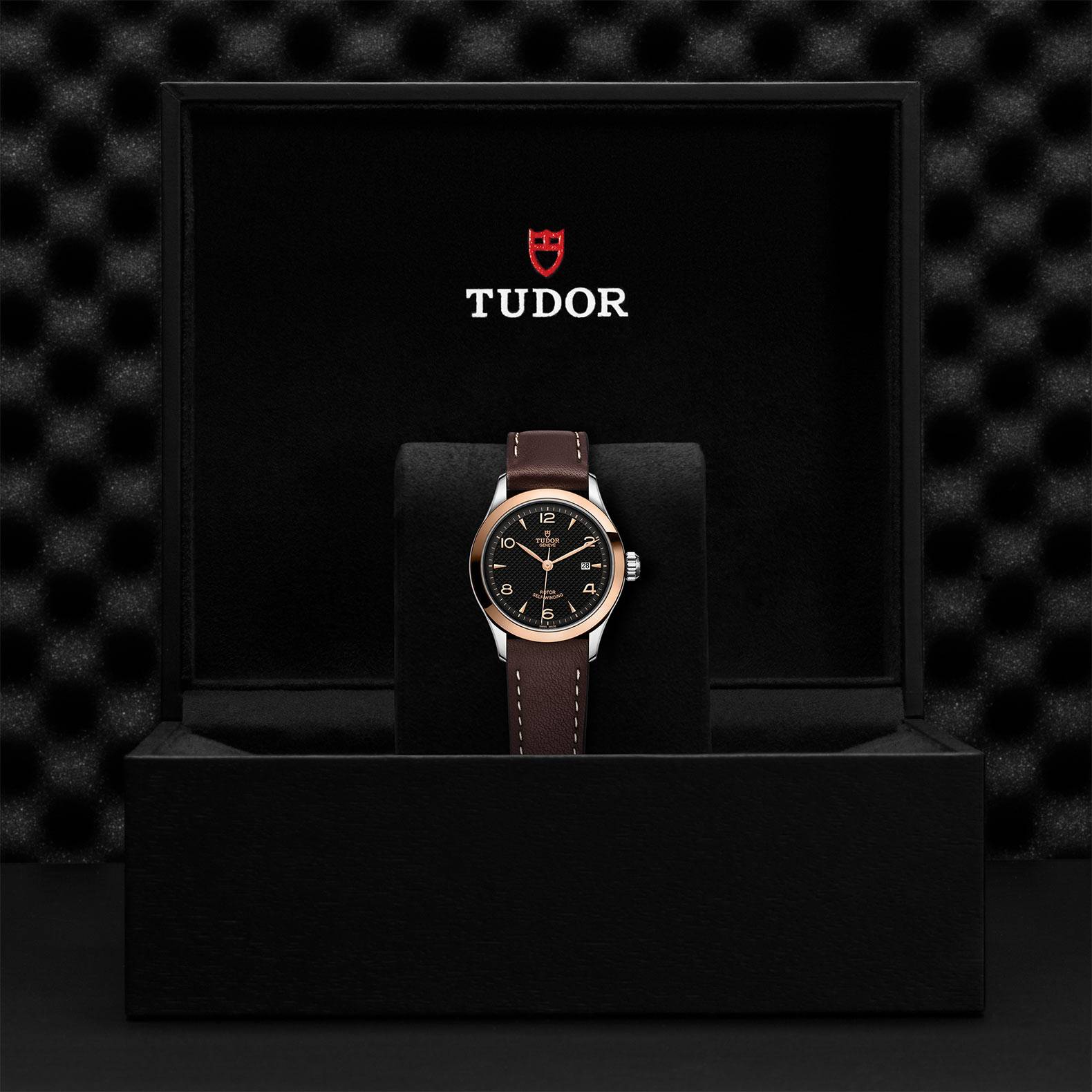 Tudor 1926 Goldfinger